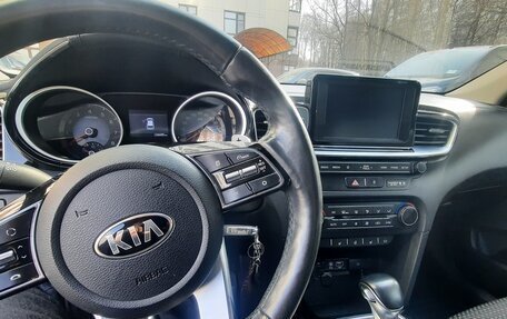 KIA cee'd III, 2018 год, 1 600 000 рублей, 13 фотография