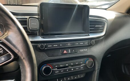 KIA cee'd III, 2018 год, 1 600 000 рублей, 14 фотография