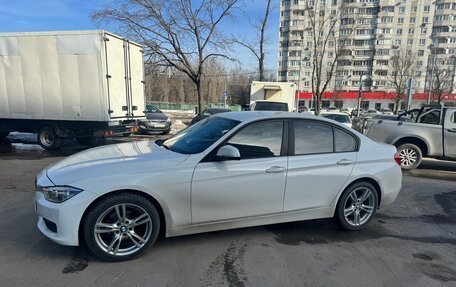 BMW 3 серия, 2017 год, 1 880 000 рублей, 2 фотография