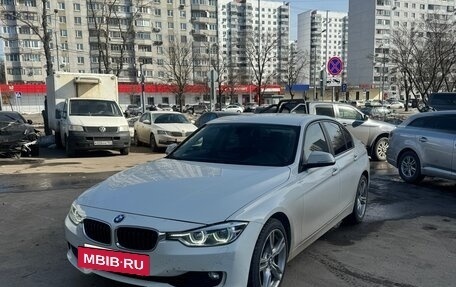 BMW 3 серия, 2017 год, 1 880 000 рублей, 6 фотография