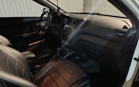 KIA Rio III рестайлинг, 2014 год, 950 000 рублей, 5 фотография