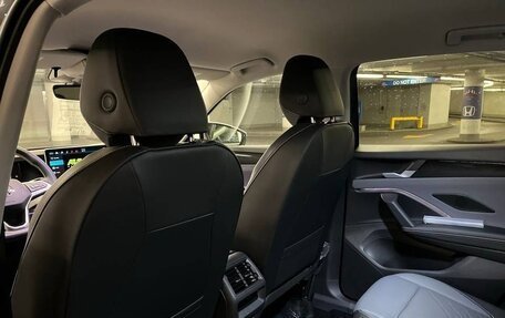 Volkswagen Tiguan, 2026 год, 6 000 000 рублей, 17 фотография