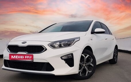 KIA cee'd III, 2018 год, 1 850 000 рублей, 2 фотография