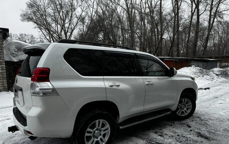 Toyota Land Cruiser Prado 150 рестайлинг 2, 2011 год, 3 100 000 рублей, 6 фотография