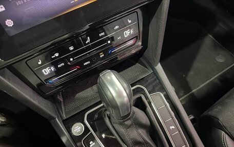 Volkswagen Passat B8 рестайлинг, 2022 год, 3 850 000 рублей, 15 фотография