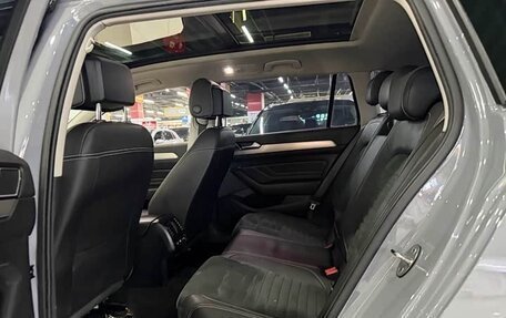 Volkswagen Passat B8 рестайлинг, 2022 год, 3 850 000 рублей, 18 фотография