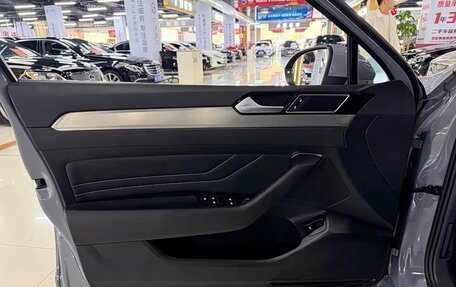 Volkswagen Passat B8 рестайлинг, 2022 год, 3 850 000 рублей, 19 фотография