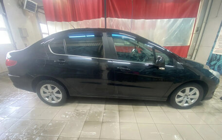 Peugeot 408 I рестайлинг, 2013 год, 700 000 рублей, 4 фотография