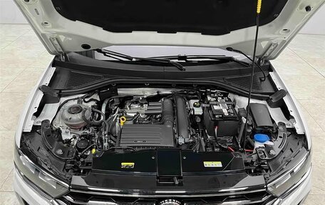 Volkswagen T-Roc I, 2022 год, 2 324 500 рублей, 13 фотография