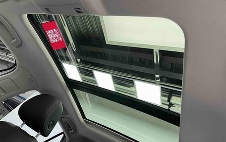 Volkswagen T-Roc I, 2022 год, 2 324 500 рублей, 9 фотография