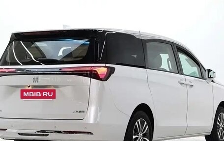 Buick GL8, 2026 год, 6 572 000 рублей, 9 фотография