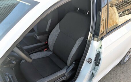 Skoda Rapid II, 2021 год, 1 250 000 рублей, 20 фотография