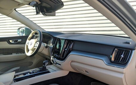 Volvo XC60 II, 2021 год, 4 490 000 рублей, 11 фотография