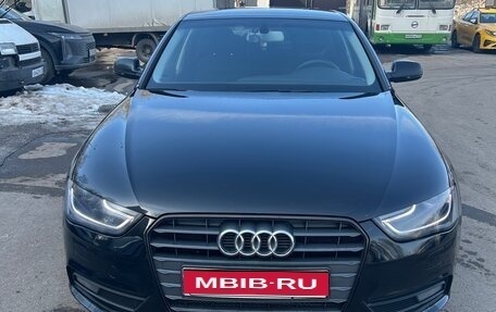 Audi A4, 2012 год, 1 300 000 рублей, 1 фотография