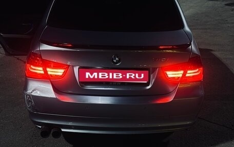 BMW 3 серия, 2011 год, 1 050 000 рублей, 16 фотография