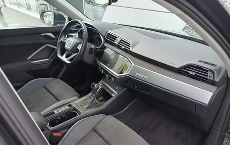 Audi Q3, 2022 год, 2 744 000 рублей, 11 фотография