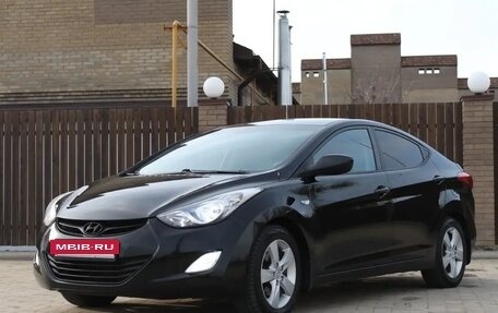 Hyundai Elantra V, 2011 год, 1 000 000 рублей, 2 фотография