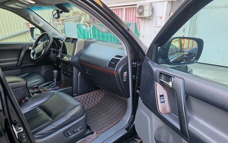 Toyota Land Cruiser Prado 150 рестайлинг 2, 2010 год, 2 950 000 рублей, 9 фотография