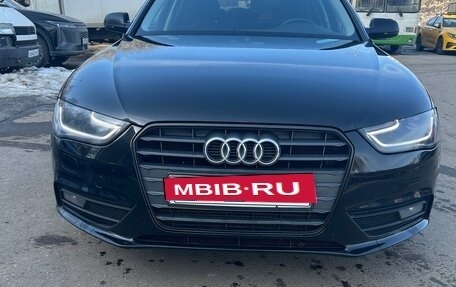 Audi A4, 2012 год, 1 300 000 рублей, 2 фотография