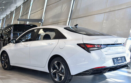 Hyundai Elantra, 2023 год, 2 289 462 рублей, 6 фотография