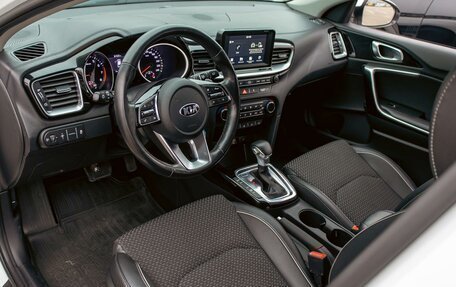 KIA cee'd III, 2019 год, 945 000 рублей, 13 фотография