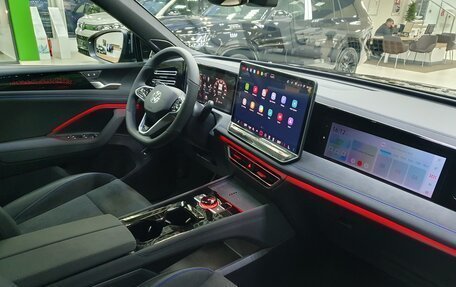 Volkswagen Tiguan, 2025 год, 5 000 000 рублей, 2 фотография