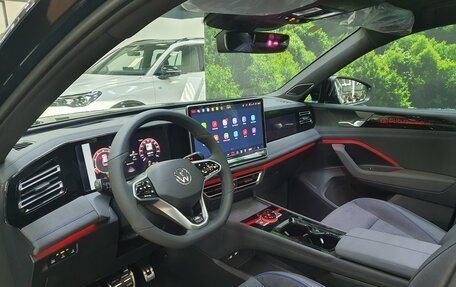 Volkswagen Tiguan, 2025 год, 5 000 000 рублей, 11 фотография