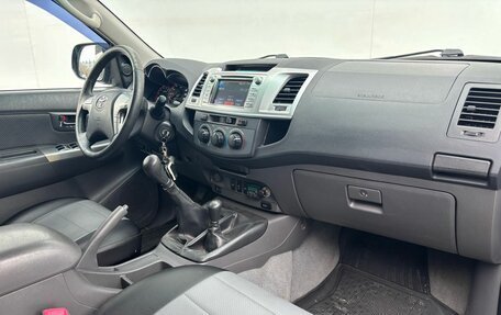 Toyota Hilux VII, 2013 год, 2 145 000 рублей, 19 фотография