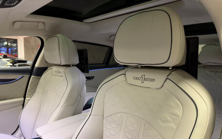 Bentley Flying Spur, 2026 год, 39 900 000 рублей, 17 фотография