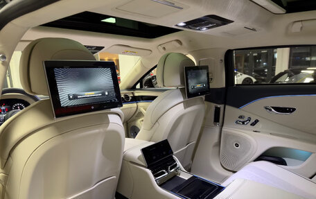 Bentley Flying Spur, 2026 год, 39 900 000 рублей, 28 фотография