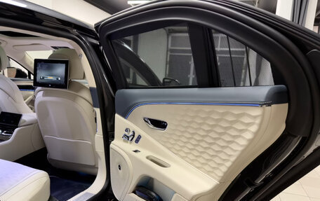 Bentley Flying Spur, 2026 год, 39 900 000 рублей, 31 фотография