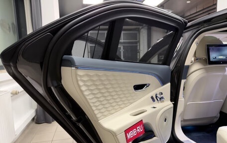 Bentley Flying Spur, 2026 год, 39 900 000 рублей, 25 фотография