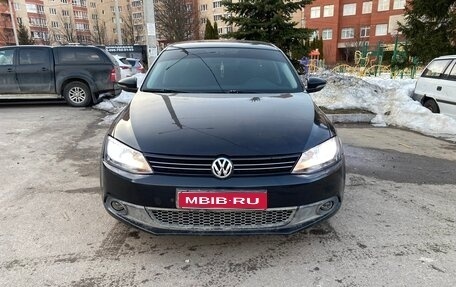 Volkswagen Jetta VI, 2012 год, 750 000 рублей, 1 фотография