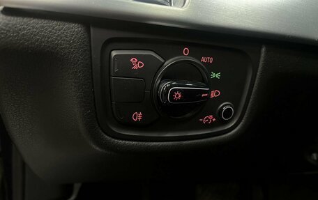 Audi A8, 2012 год, 1 799 777 рублей, 12 фотография