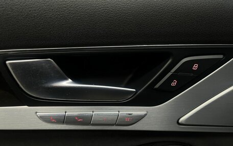 Audi A8, 2012 год, 1 799 777 рублей, 15 фотография