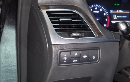 Genesis G80 I, 2017 год, 1 900 000 рублей, 8 фотография