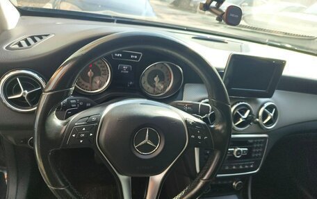 Mercedes-Benz GLA, 2015 год, 1 650 000 рублей, 5 фотография