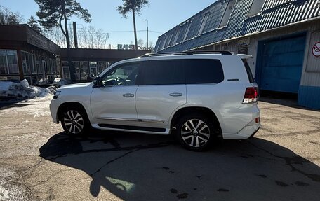 Toyota Land Cruiser 200, 2019 год, 8 500 000 рублей, 6 фотография