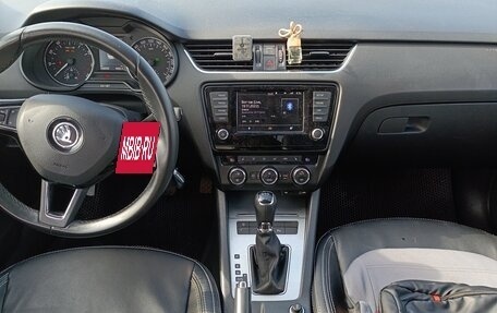 Skoda Octavia, 2016 год, 1 570 000 рублей, 13 фотография