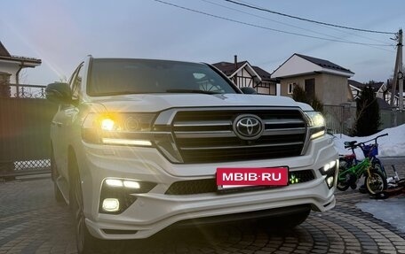 Toyota Land Cruiser 200, 2019 год, 8 500 000 рублей, 25 фотография