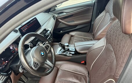 BMW 5 серия, 2021 год, 5 700 000 рублей, 11 фотография