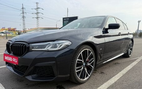 BMW 5 серия, 2021 год, 5 700 000 рублей, 6 фотография