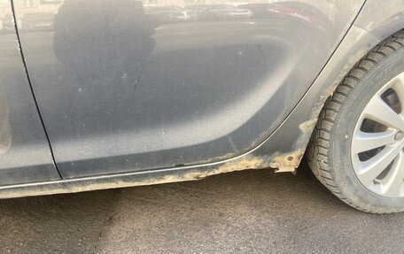 Opel Astra J, 2013 год, 600 000 рублей, 3 фотография