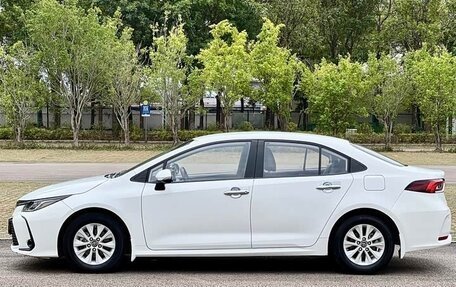 Toyota Corolla, 2022 год, 1 600 000 рублей, 6 фотография