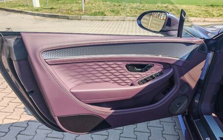 Bentley Continental GT, 2026 год, 55 000 000 рублей, 4 фотография