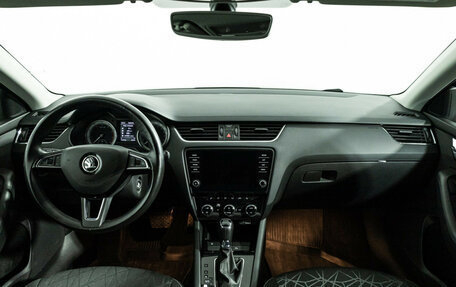 Skoda Octavia, 2019 год, 1 949 700 рублей, 13 фотография