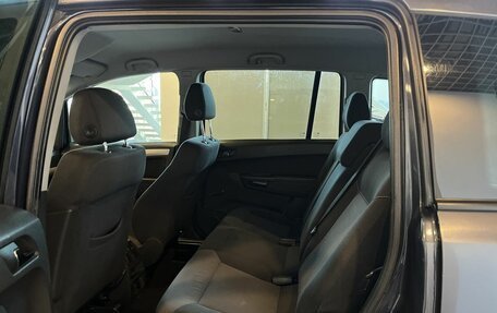 Opel Zafira B, 2008 год, 435 000 рублей, 24 фотография