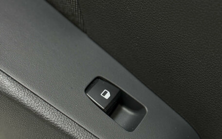 Hyundai Solaris II рестайлинг, 2021 год, 1 590 000 рублей, 10 фотография