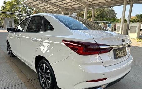 Ford Escort, 2022 год, 1 200 123 рублей, 10 фотография