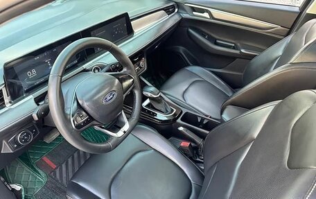 Ford Escort, 2022 год, 1 200 123 рублей, 23 фотография